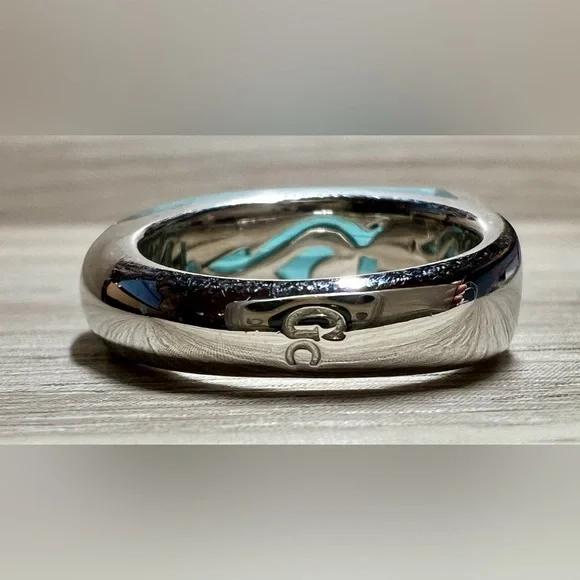 Designer Guess Collection Sterling Silver Blue Resin Hawaiian Hook Ring, Size 6